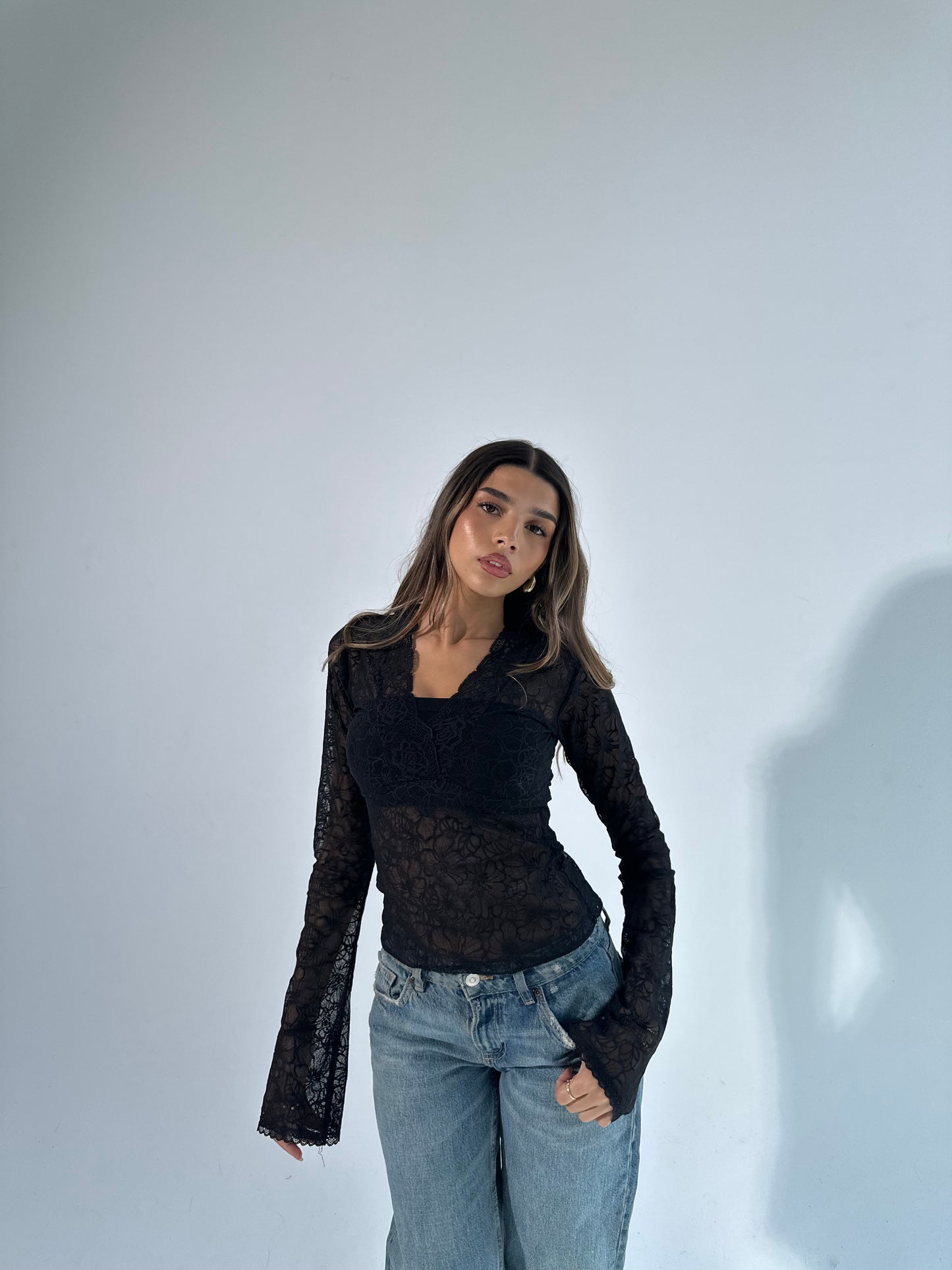 luna v-neck lace top