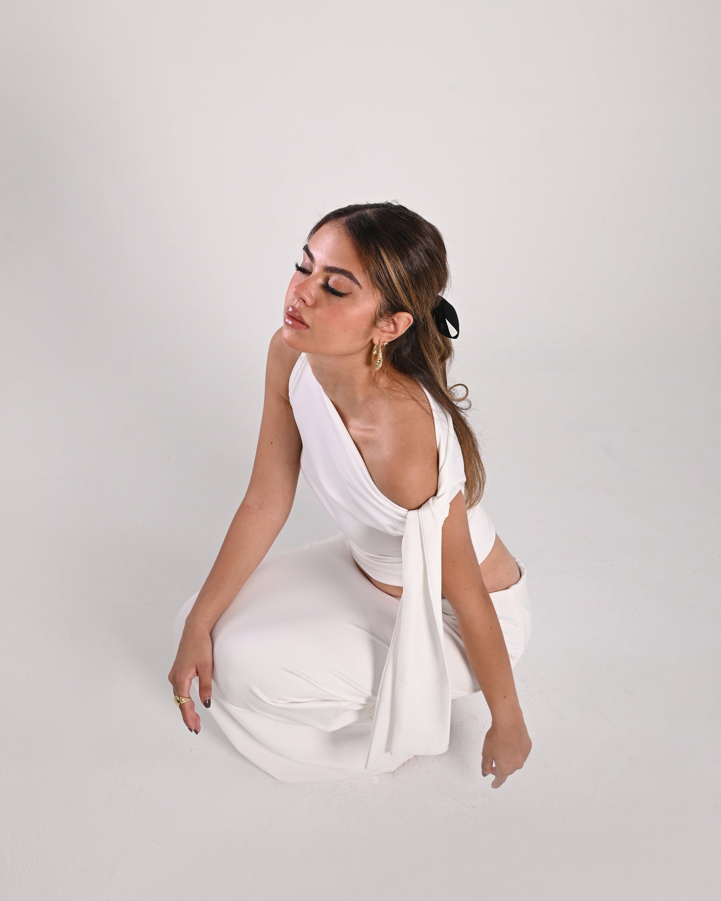 Knotted top
